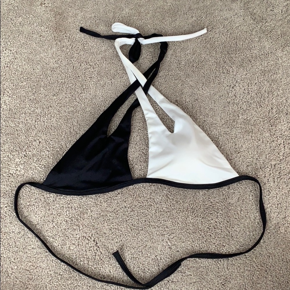 Victoria’s Secret cross cross bikini top